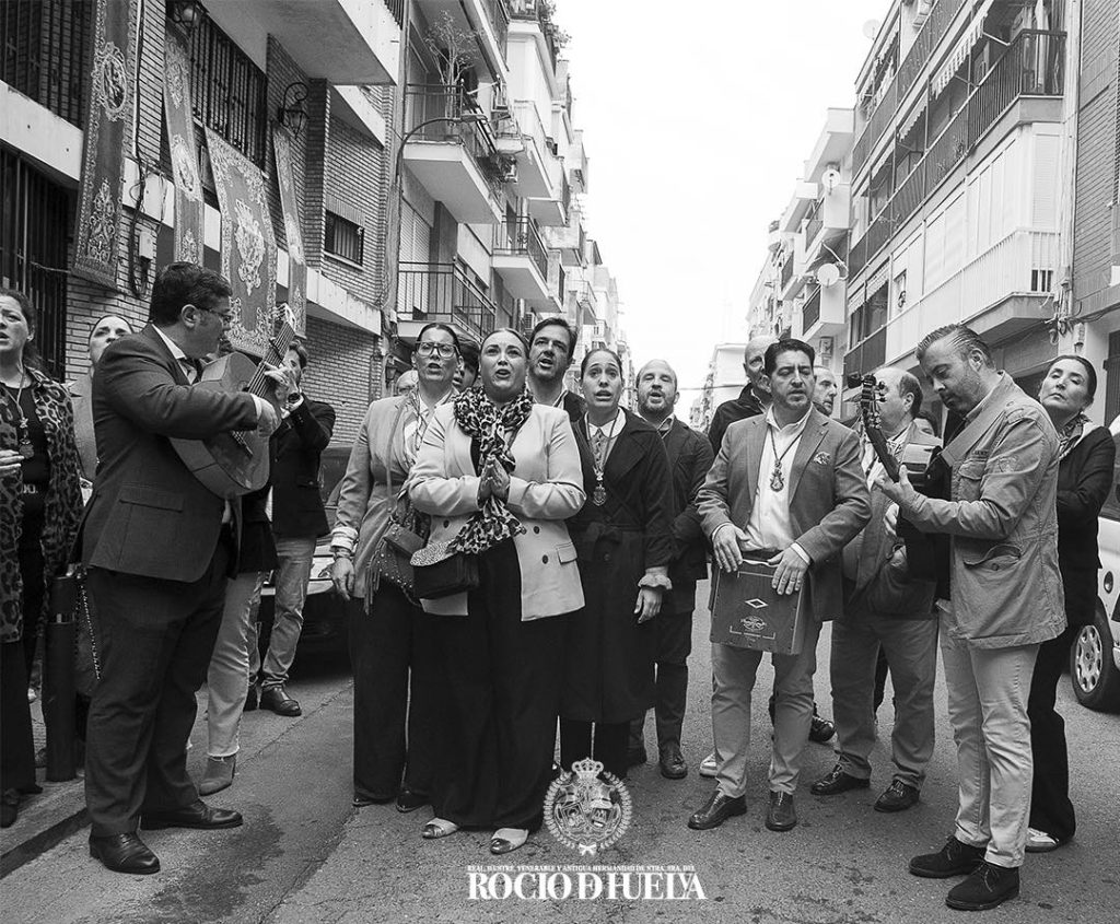Coro en el Rosario del Rocío
